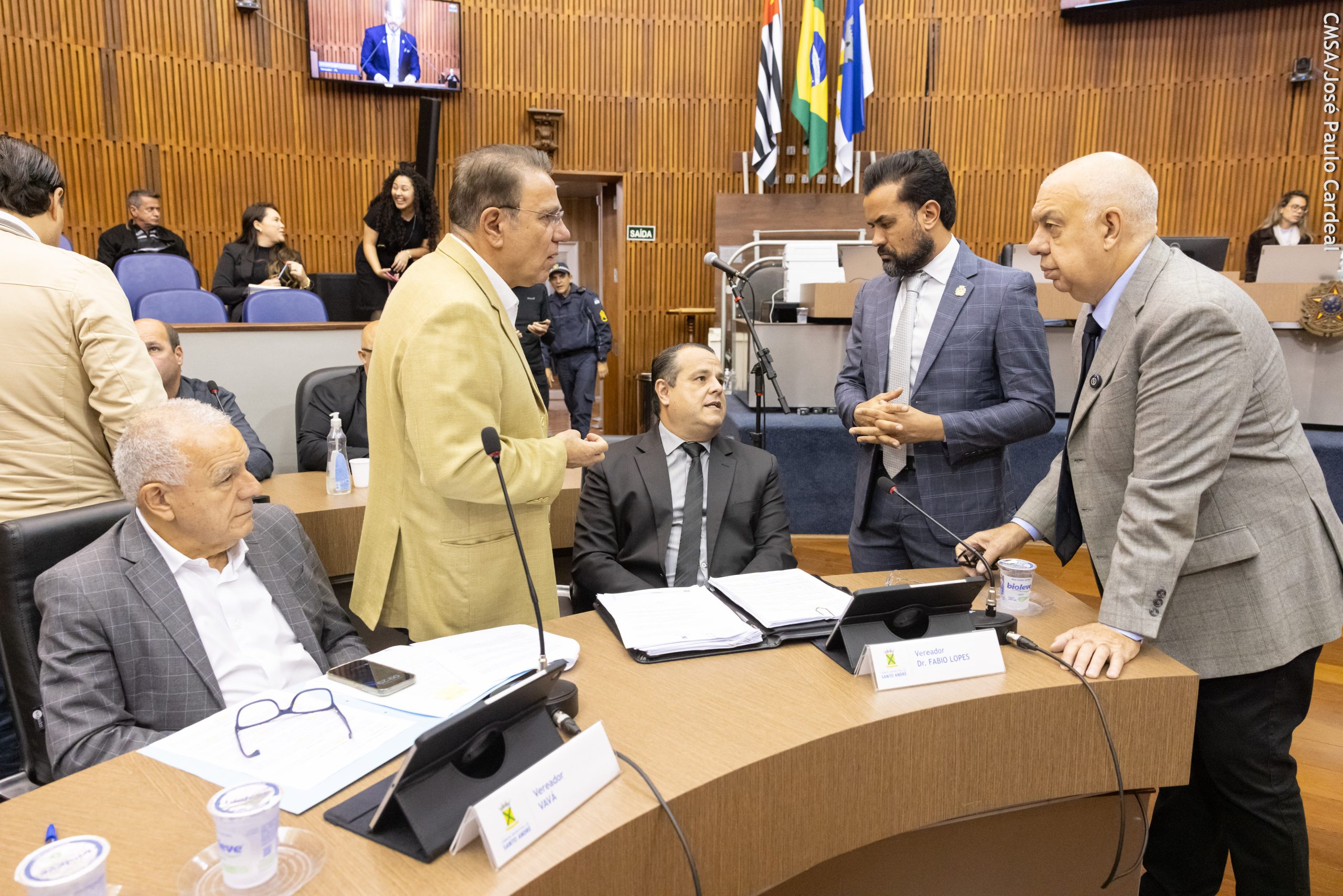 Debates sobre infraestrutura e saúde marcam sessões nessa terça-feira (10)