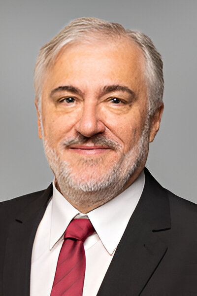 Ricardo-Alvarez