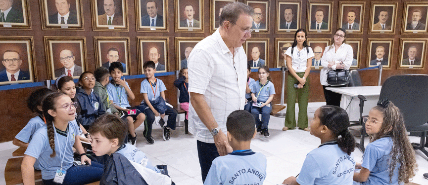 Nova Turma da EMEIEF Papa João XXIII visita o Legislativo Andreense