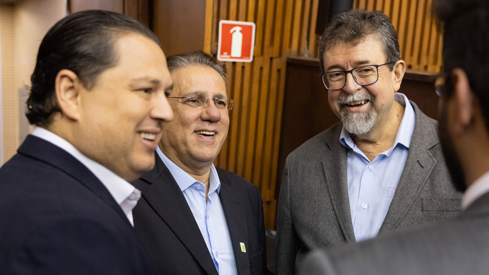 Vereadores discutem segurança, serviços urbanos e valorização de profissionais em Sessões Ordinárias