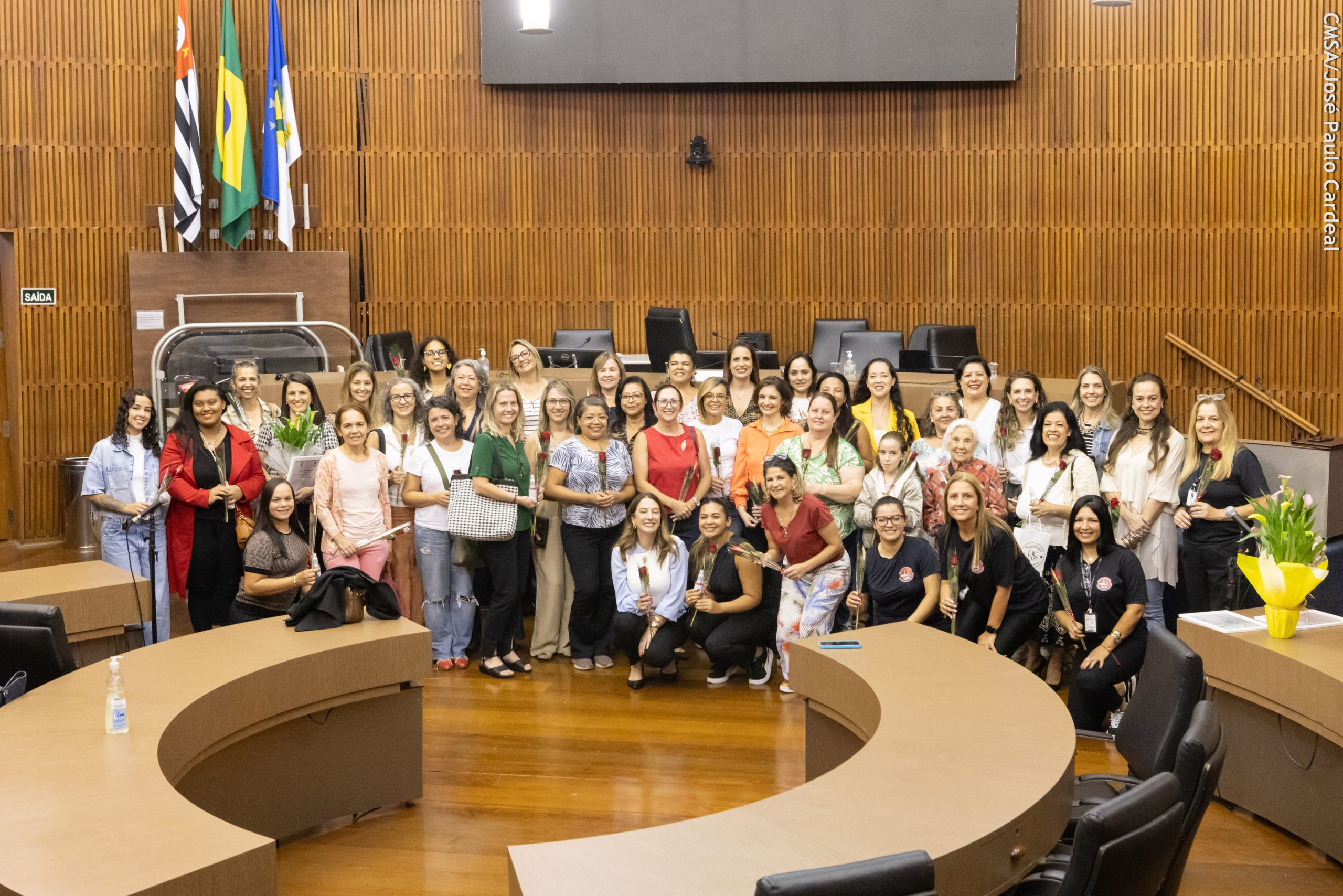 Câmara celebra o Dia Internacional da Mulher com sessão solene