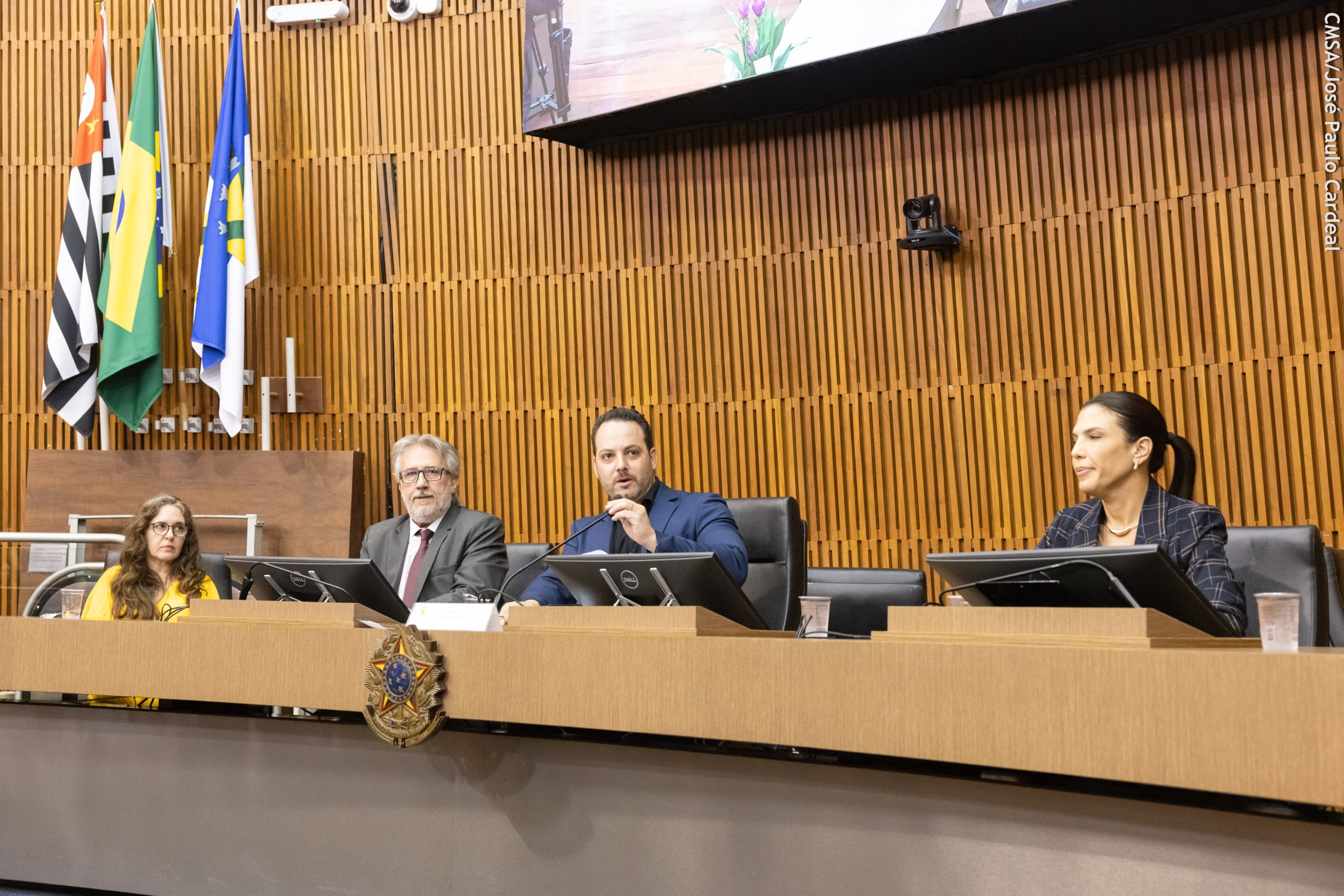 Câmara celebra Dia do Contabilista em sessão solene com homenagens a profissionais da área